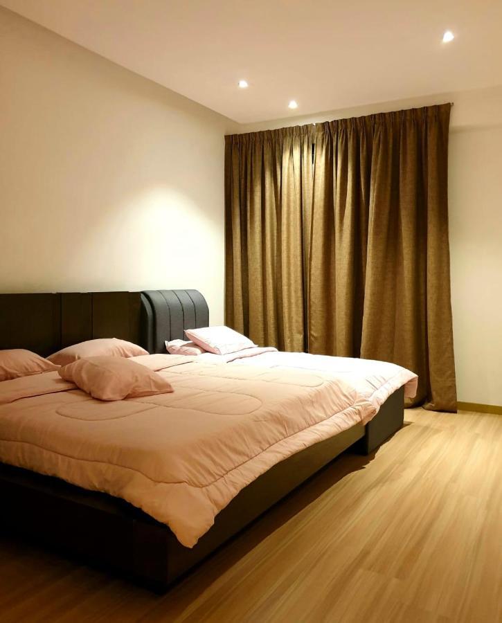 Classic & Comfy 2 Bedroom Condo Georgetown 温馨爵士双房公寓 Bagan Jermal Esterno foto