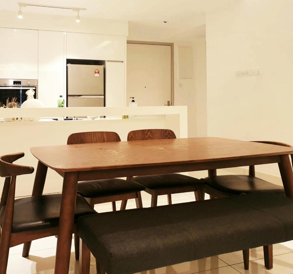 Classic & Comfy 2 Bedroom Condo Georgetown 温馨爵士双房公寓 Bagan Jermal Esterno foto